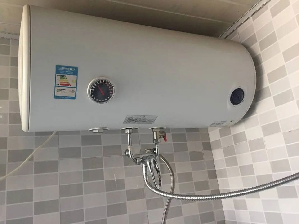 使用電熱水器該注意什么
